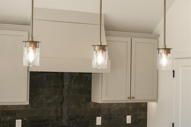 3753 Mesa Road, Norman, OK 73071