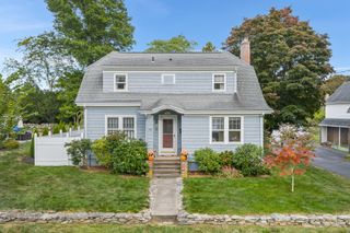 136 Ocean View Avenue, Groton, CT 06355