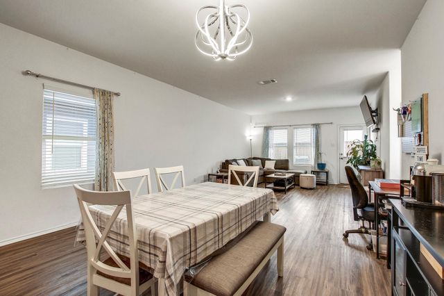 207 Soapstone PASS, Maxwell, TX 78656