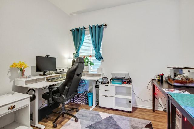 207 Soapstone PASS, Maxwell, TX 78656