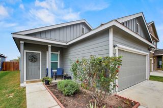 207 Soapstone PASS, Maxwell, TX 78656