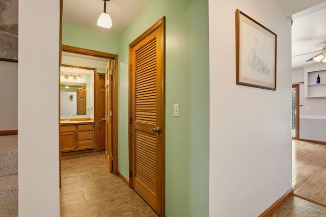 3405 S Miller Road, Saginaw, MI 48609