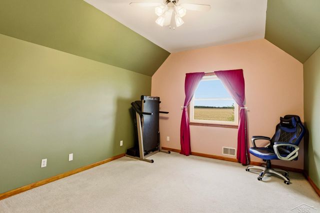 3405 S Miller Road, Saginaw, MI 48609