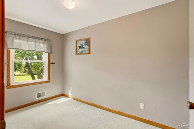 3405 S Miller Road, Saginaw, MI 48609