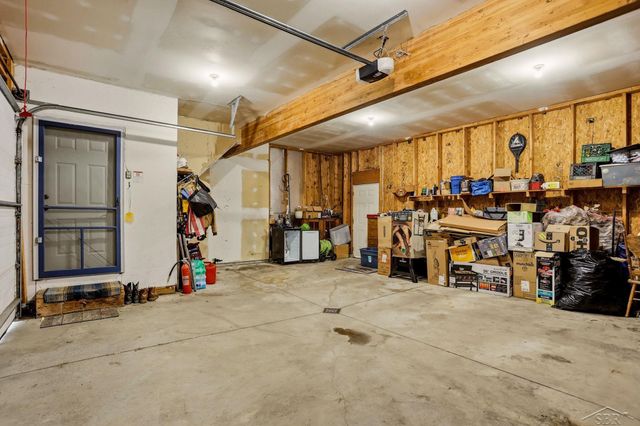 3405 S Miller Road, Saginaw, MI 48609