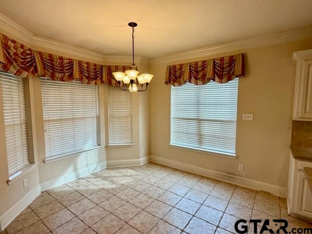 1911 Hollyglen, Tyler, TX 75703