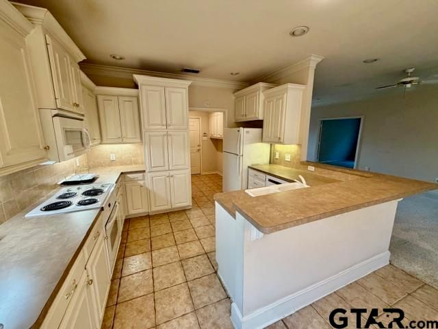 1911 Hollyglen, Tyler, TX 75703