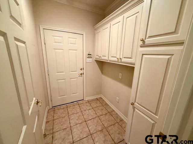 1911 Hollyglen, Tyler, TX 75703