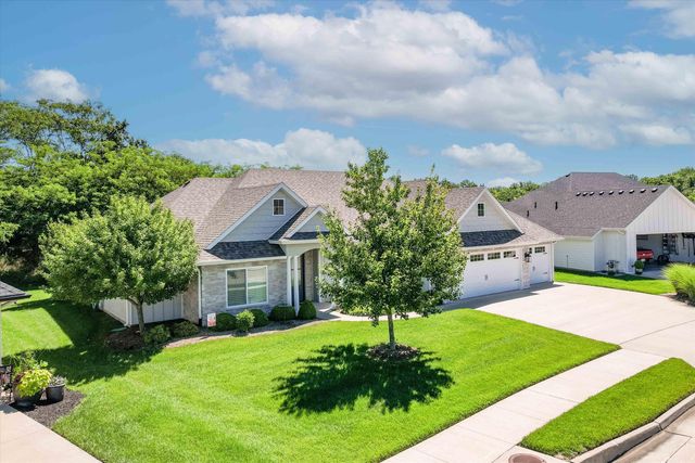 5317 HARBOR TOWN DR, Columbia, MO 65201