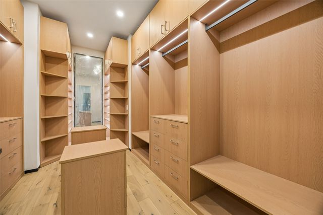 8915 San Benito Way, Dallas, TX 75218