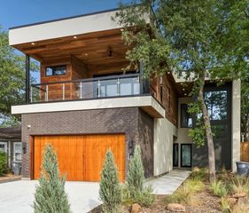 8915 San Benito Way, Dallas, TX 75218