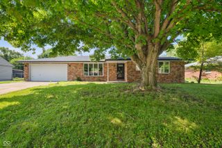 615 Country Club Lane, Anderson, IN 46011
