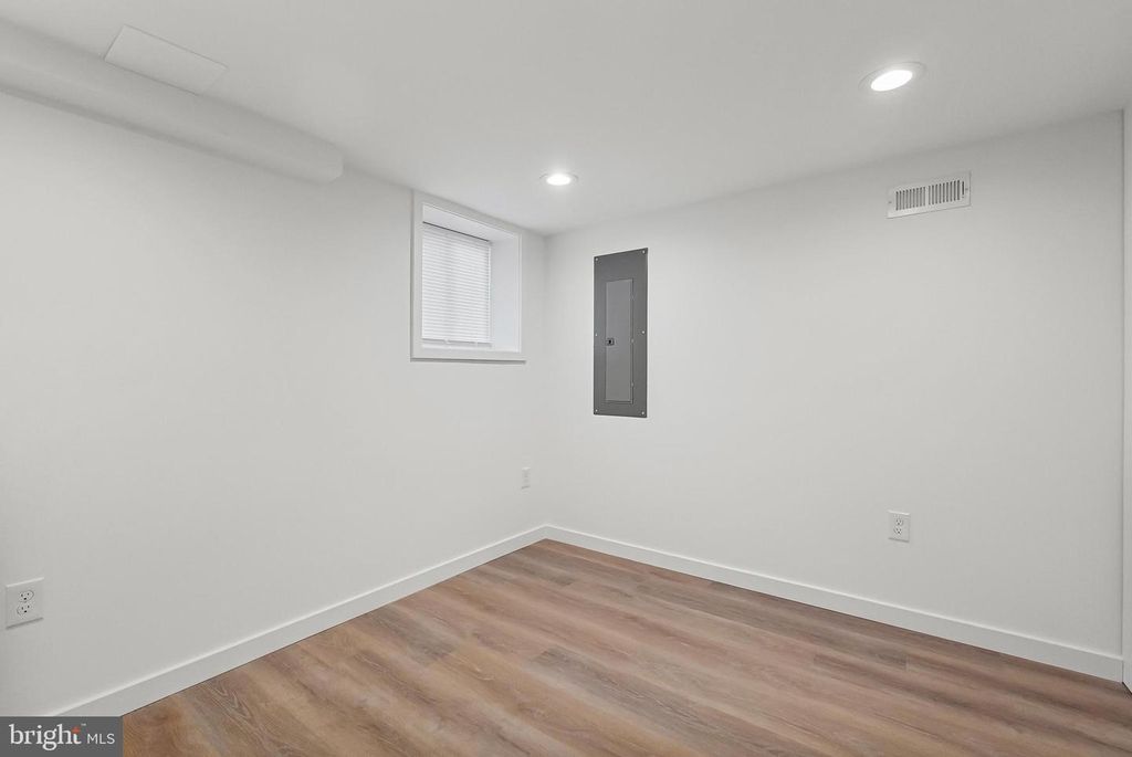 1315 N MONTFORD AVE, Baltimore, MD 21213