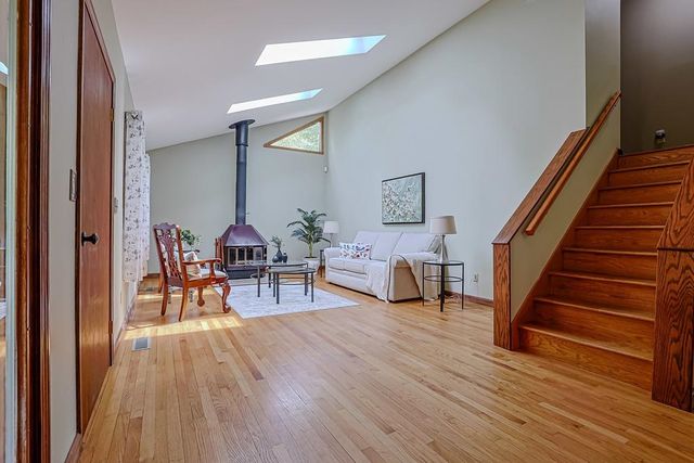311 Paquette Avenue, Manchester, NH 03104