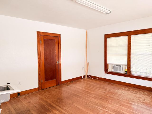 313 S Main Street, Jewett, TX 75846