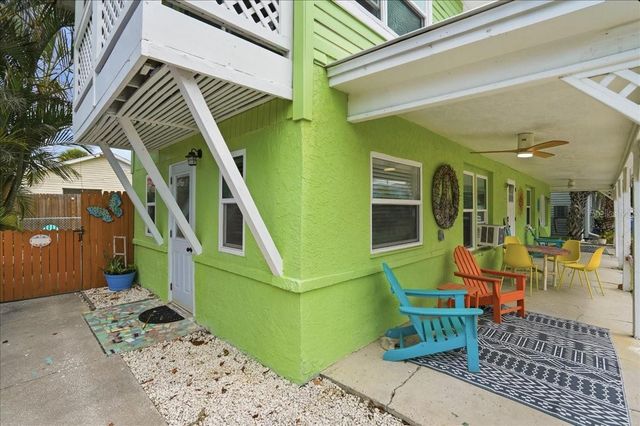 130 86TH TERRACE, Treasure Island, FL 33706