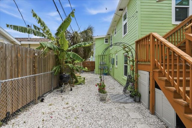 130 86TH TERRACE, Treasure Island, FL 33706