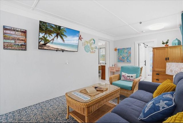 130 86TH TERRACE, Treasure Island, FL 33706