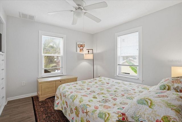 130 86TH TERRACE, Treasure Island, FL 33706