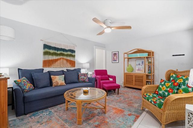 130 86TH TERRACE, Treasure Island, FL 33706