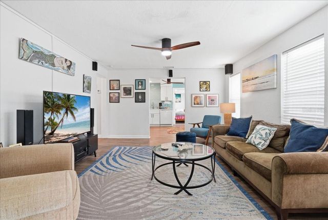 130 86TH TERRACE, Treasure Island, FL 33706