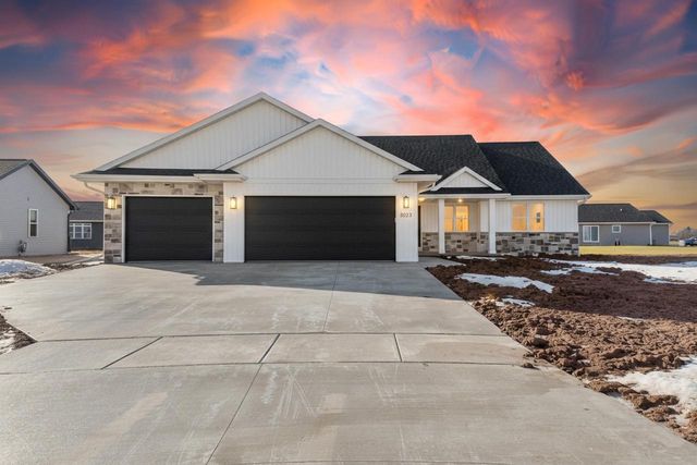 3023 WOODWARD WAY, De Pere, WI 54115