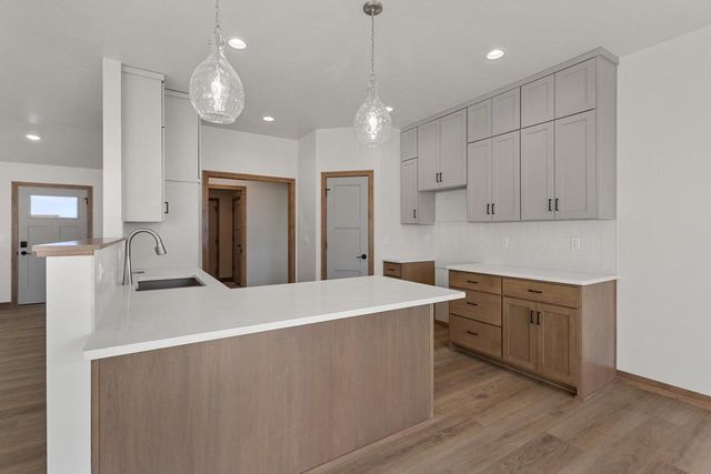 3023 WOODWARD WAY, De Pere, WI 54115