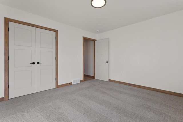 3023 WOODWARD WAY, De Pere, WI 54115