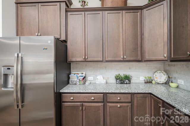 1113 Mayapple Way, Belmont, NC 28012