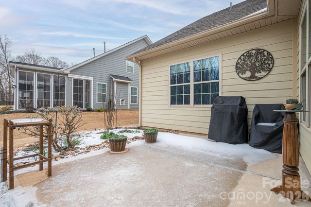 1113 Mayapple Way, Belmont, NC 28012