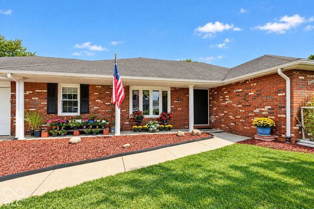 115 S Roby Drive, Anderson, IN 46012