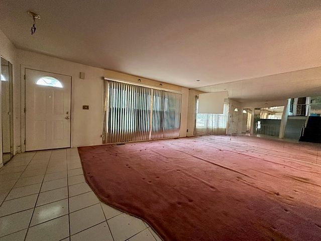 7777 Ramsgate Circle S, Hanover Park, IL 60133