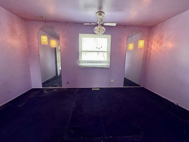 7777 Ramsgate Circle S, Hanover Park, IL 60133