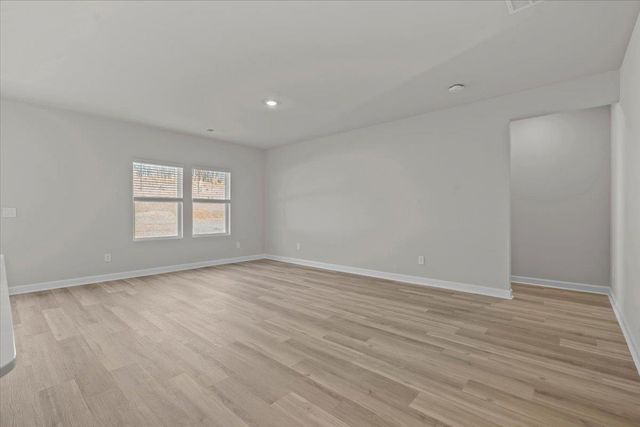 588 Cozy Bluff Road, Spartanburg, SC 29301