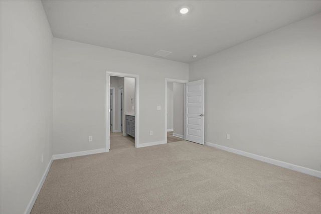 588 Cozy Bluff Road, Spartanburg, SC 29301