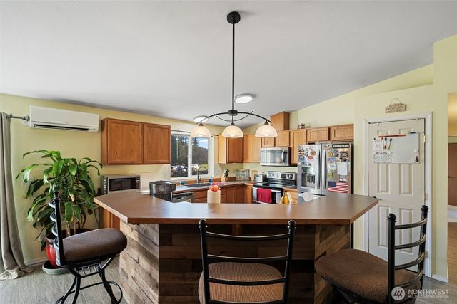 146 Rocky Lane, Chehalis, WA 98532