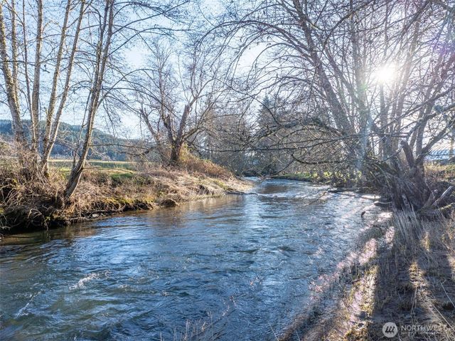 146 Rocky Lane, Chehalis, WA 98532