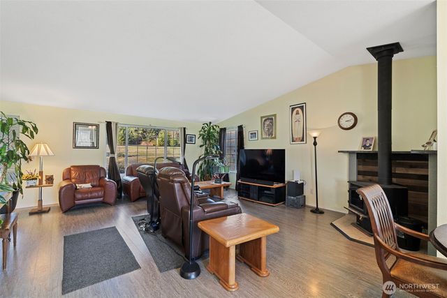 146 Rocky Lane, Chehalis, WA 98532