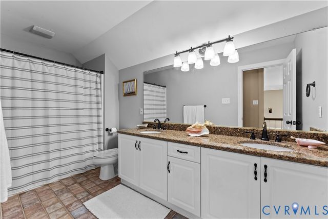 14038 Big Bear Ct, Montpelier, VA 23192