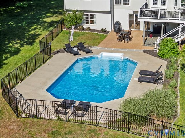 14038 Big Bear Ct, Montpelier, VA 23192