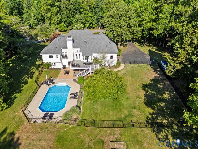 14038 Big Bear Ct, Montpelier, VA 23192