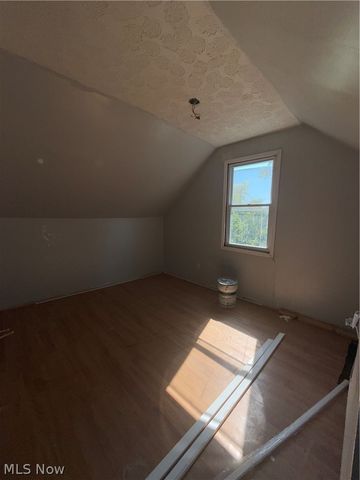 1426 E 175 Road, Cleveland, OH 44110