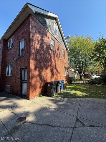 1426 E 175 Road, Cleveland, OH 44110