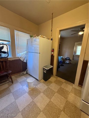 1426 E 175 Road, Cleveland, OH 44110