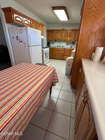 7869 JERSEY Street, El Paso, TX 79915