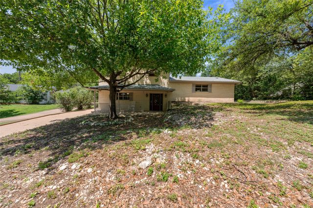 7033 Edmond Avenue, Waco, TX 76710