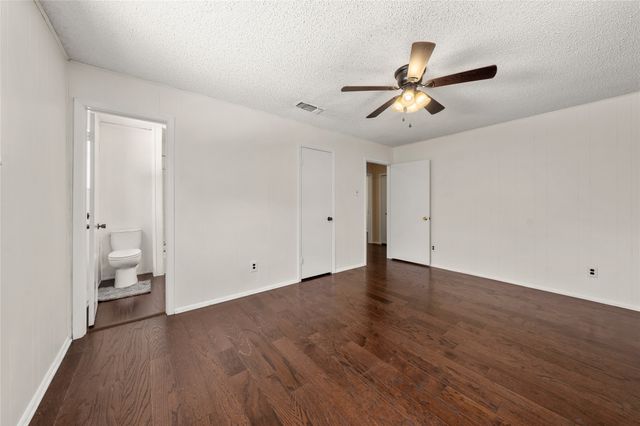7033 Edmond Avenue, Waco, TX 76710
