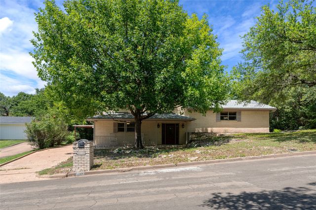 7033 Edmond Avenue, Waco, TX 76710