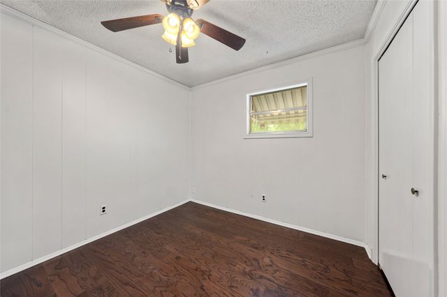 7033 Edmond Avenue, Waco, TX 76710