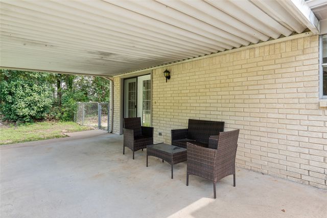 7033 Edmond Avenue, Waco, TX 76710